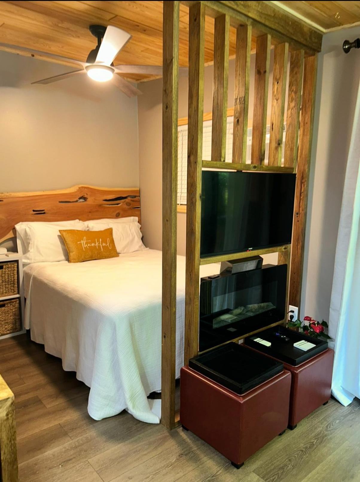 Sweet Tiny Cabin Tampa Zewnętrze zdjęcie